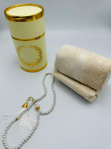 gift box (elegant prayer mat with tasbeeh)